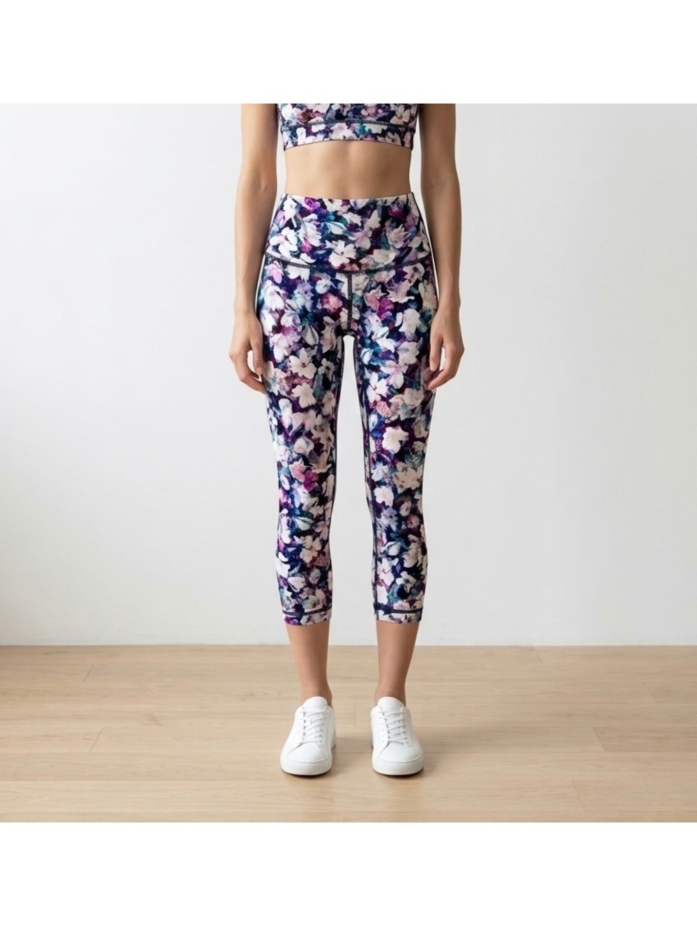 Lululemon High-Rise Floral Cropped Leggings – Size 4